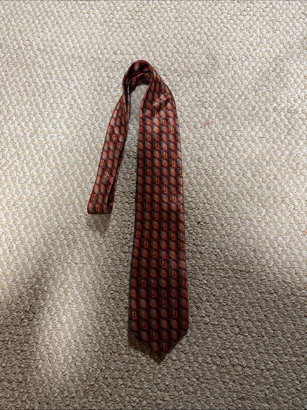 Arrow Men's Red and Brown Geometric Tie